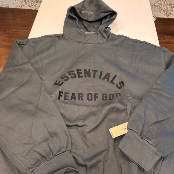 Fear of God Essentials Men’s Jet Black Pullover Hoodie Core Sz Large Arch Logo - Picture 8 of 8